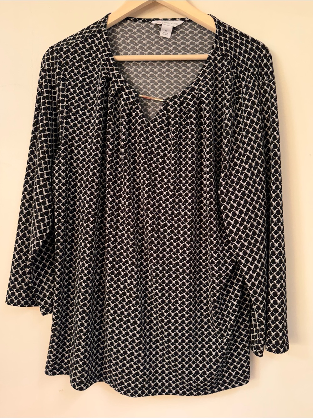 Liz Claiborne Black and White Geometric Long-Sleeve Dress